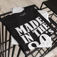 TRICOU MADE IN THE 80S DETALIU