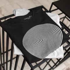 TRICOU ILUZIE OPTICA DETALIU