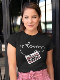 TRICOU NEGRU CASETA LOVE