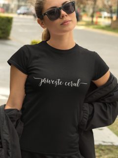 TRICOU PRIVESTE CERUL 1