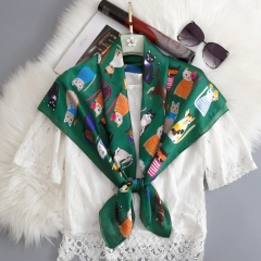 ESARFA CU PISICI VERDE 4