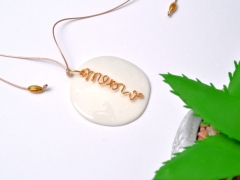 MEDALION CERAMICA ALB DETALIU