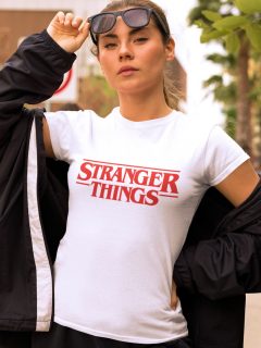 TRICOU STRANGER THINGS ROSU