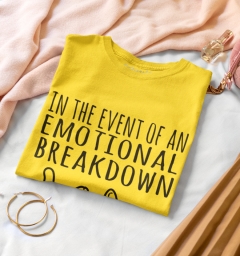 TRICOU IN THE EVENT OF AN EMOTIONAL BREAKDOWN PLACE CAT HERE GALBEN DETALIU 2