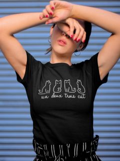 TRICOU NEGRU UN DEUX TROIS CAT