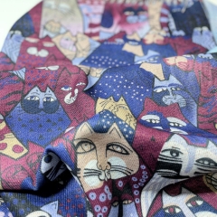 ESARFA CU PISICI GROASA VISINIE DETALIU 2