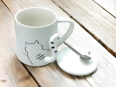 CANA PISICA CU COADA D CHARLIE