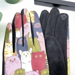 MANUSI NEGRE CU PISICI COLORATE 2