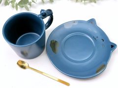 CANA PISICA CU FARFURIE MERLIN