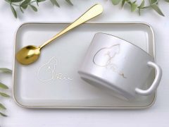 CEASCA CU FARFURIE ALBA PISICA PURR