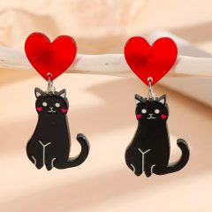 CERCEI CU PISICA SI INIMIOARA LUNA