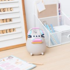 LAMPA D PUSHEEN