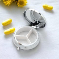 CUTIE PENTRU PENTRU MEDICAMENTE FLUFFY LITTER