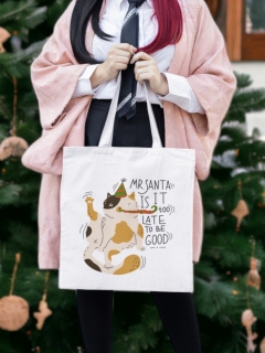 SACOSA CU PISICI DE CRACIUN MR SANTA IS IT TOO LATE TO BE GOOD