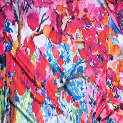 ESARFA CU PISICI SILK FEEL H